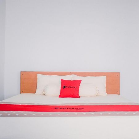 Reddoorz Near Sirkuit Sentul Ξενοδοχείο Μπογκόρ Εξωτερικό φωτογραφία
